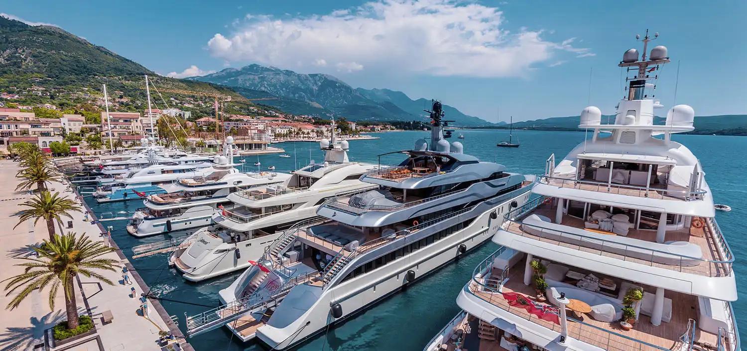 Explore yachts in Motorhause