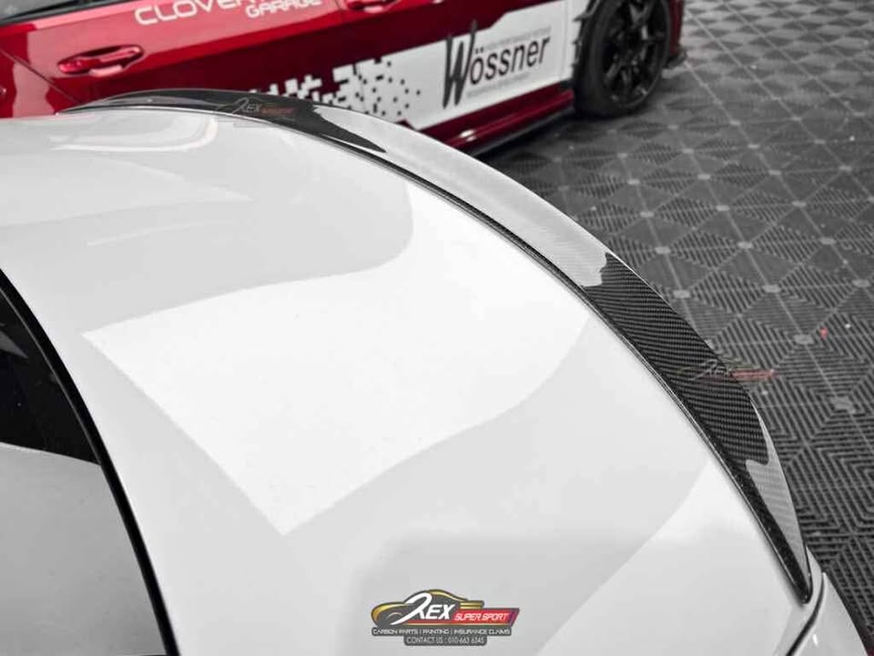 Mercedes W206 C-Class Ducktails Spoiler Carbon