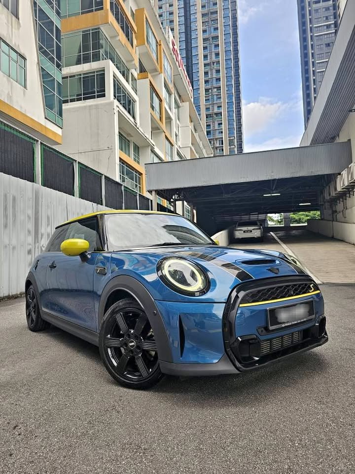 MINI Cooper S 3 Door LCI 2 2021-Auto Selection