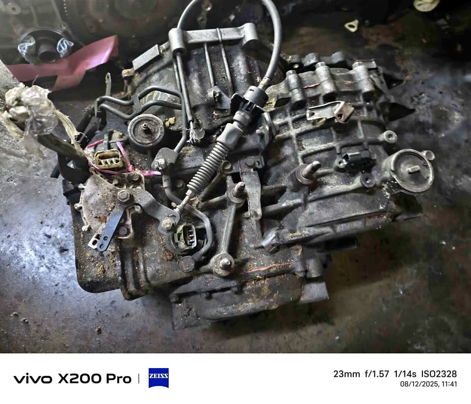 Mitsubishi Airtrek cu2w turbo gearbox auto 4g63 4wd original Japan Haftcut