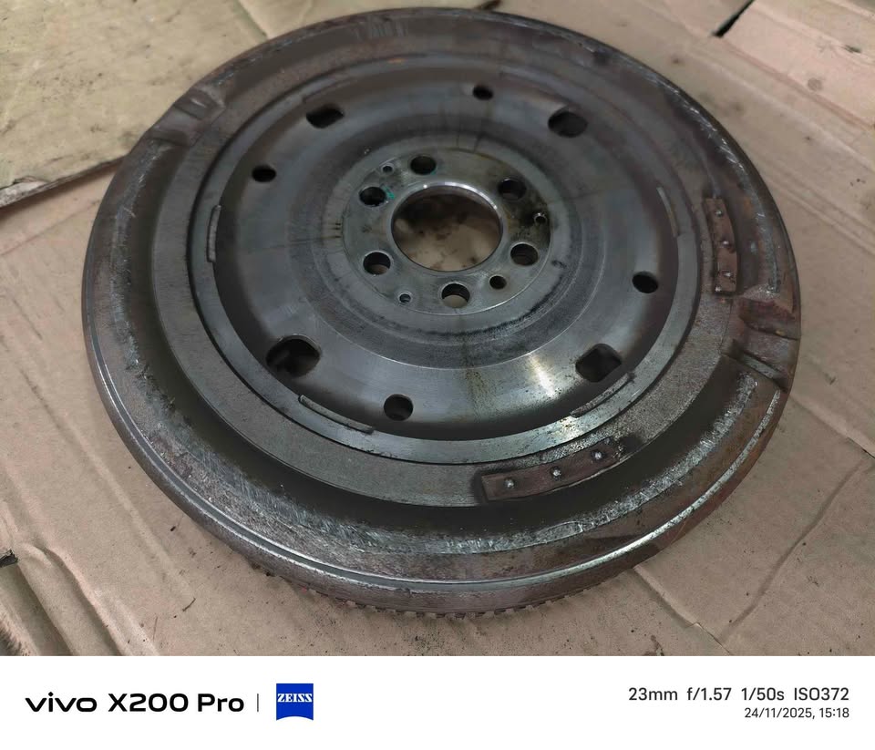 Volkswagen Jetta mk6 golf touran cav 1.4 tsi flywheel original Japan Haftcut