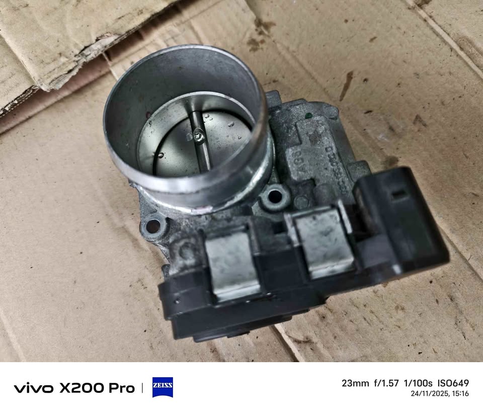 Volkswagen Jetta touran golf 1.4 cav trothle body original Japan Haftcut