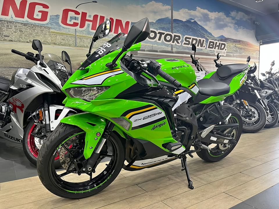 2025 Used Modenas x Kawasaki zx-25rr low mileage for sales