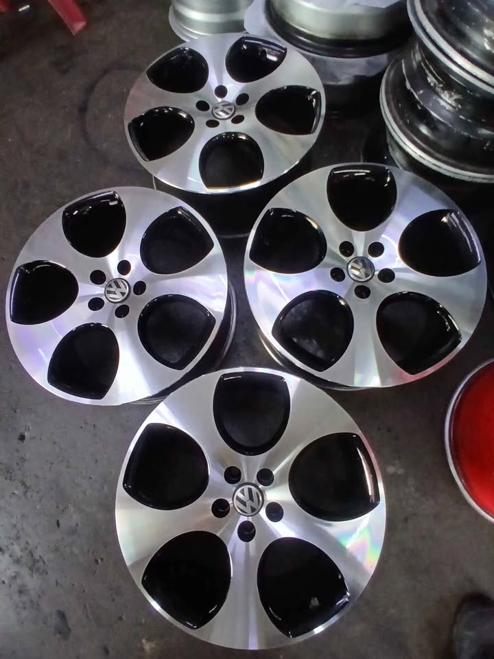 VW Golf MK5 GTI 2005 - 2009 Alloy Wheel 17" 5 Spoke Rim GENUINE Made in Spain 🇪🇸 🇪🇸🇪🇸