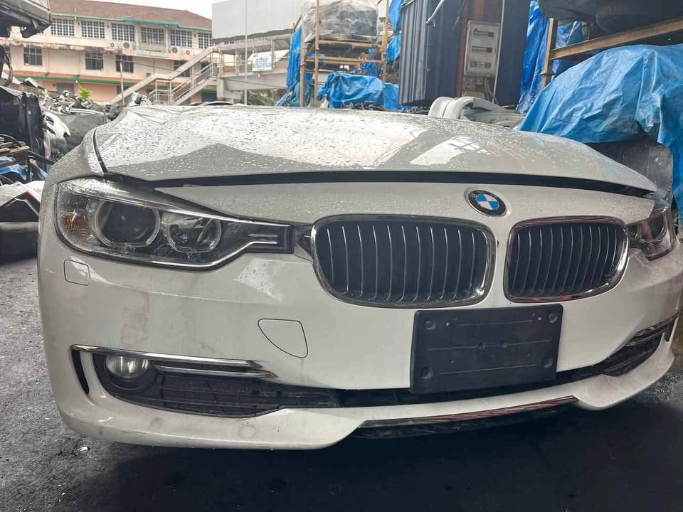 Bmw f30 n47 diesel halfcut parts