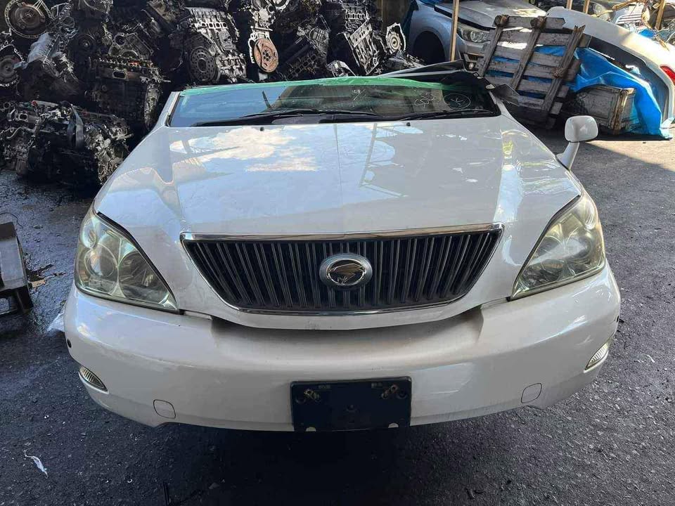 Toyota Harrier 30 3.0 4wd half cut for parts