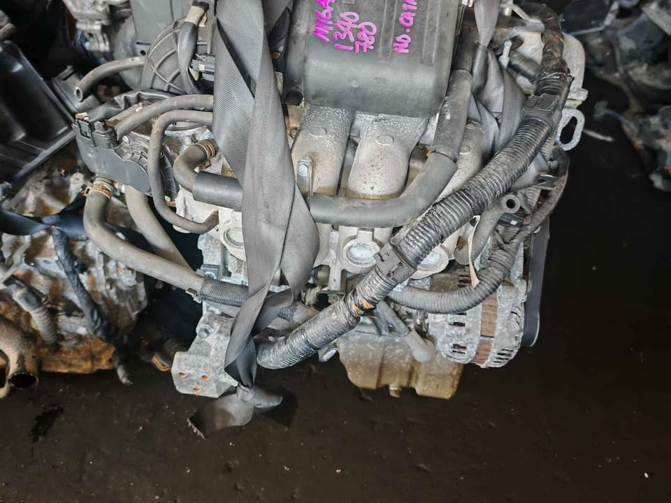 Suzuki swift 1.5 and 1.6 engine complete for parts