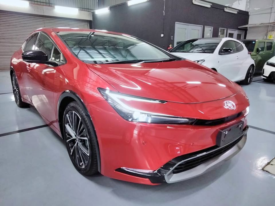 TOYOTA PRIUS Z (AUTO)