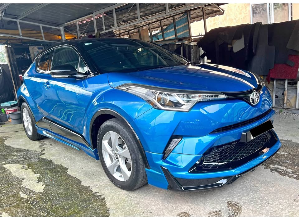 2018 TOYOTA C-HR 1.8 AUTO DUAL VVT-I (FULL LOAN BOLEH)