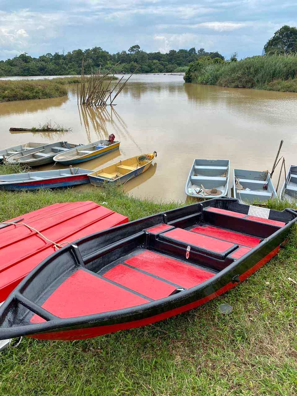 BOT 14KAKI - Rm3100 WARNA BOLEH PILIH✅️ BERMINAT BOLEH TERUS WHATSAPP