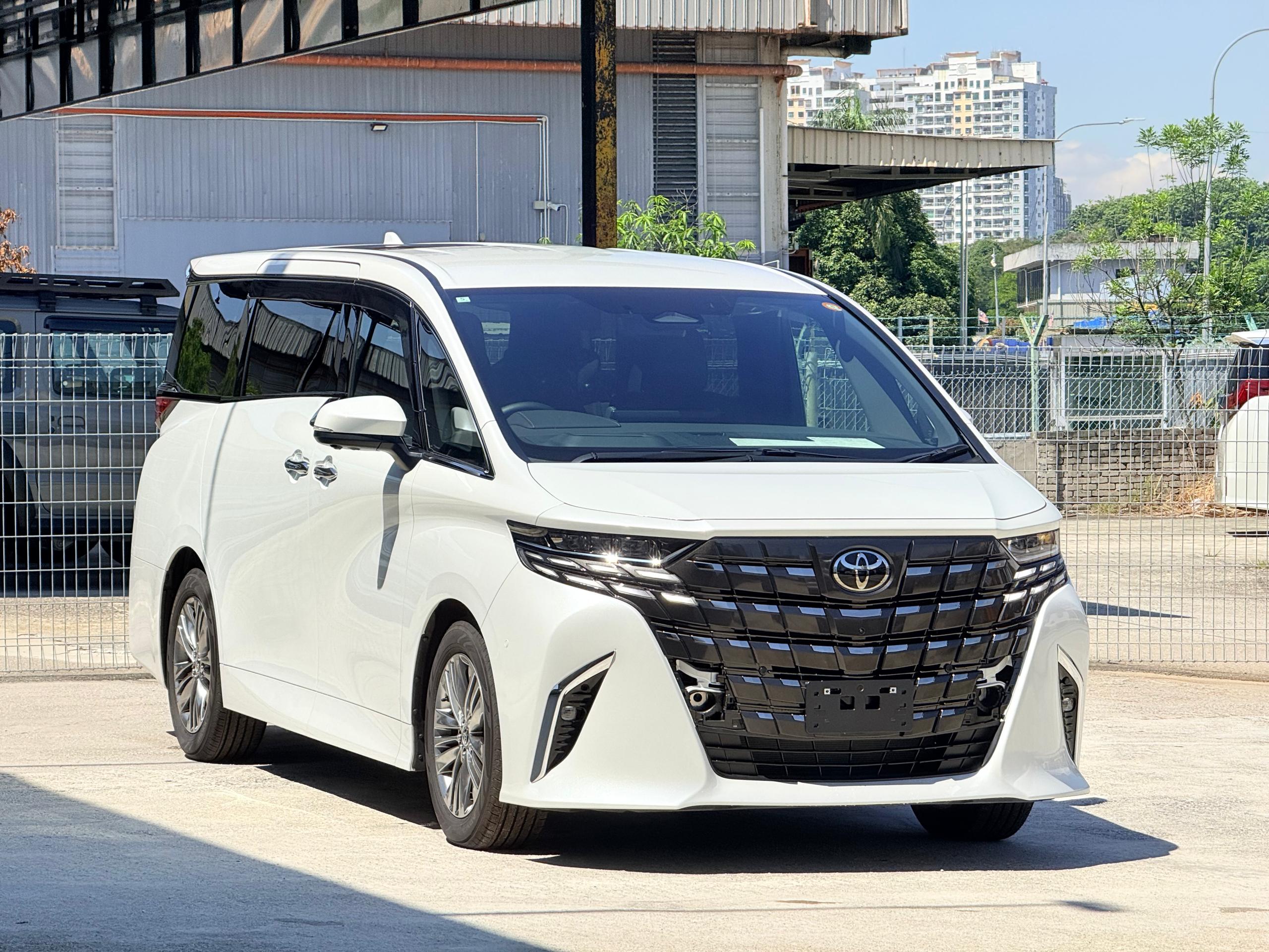 2024, TOYOTA ALPHARD 2.5 Z PREMIER FULL FEATURES (UNREGISTER RECOND)