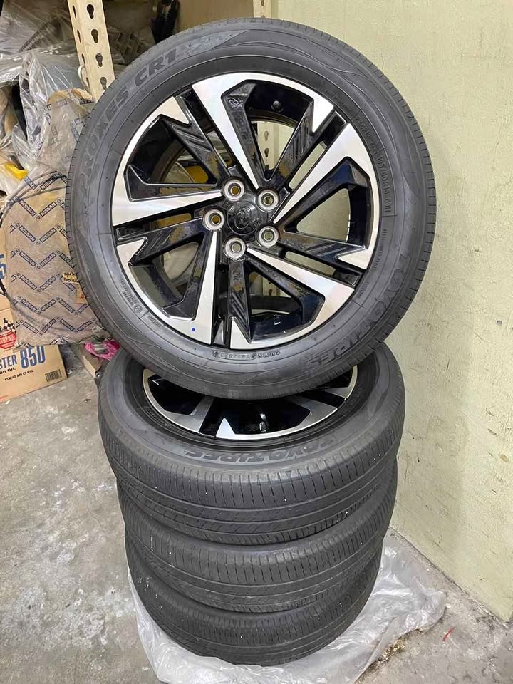 PERODUA ALZA 2023 D27A SPORT RIM AND TYRE 16" 195/60R16 (BUNGA LAGI 80%)