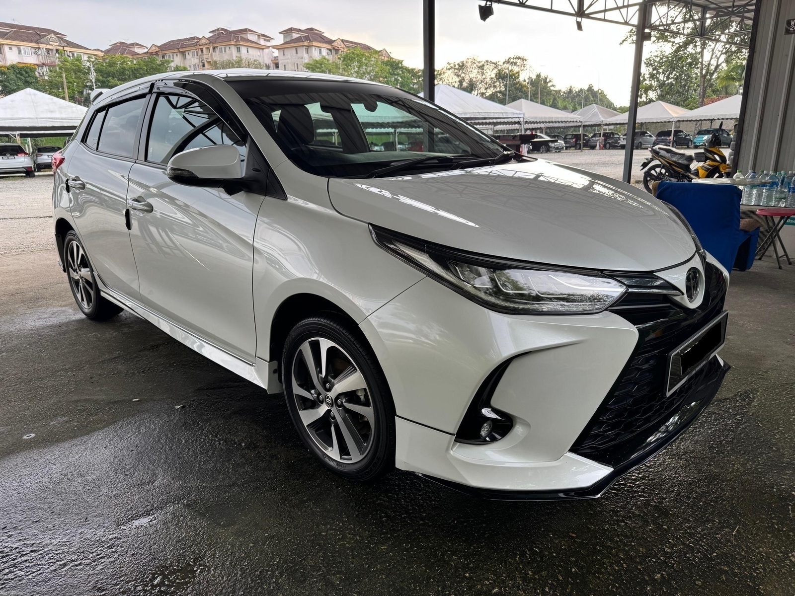 TOYOTA YARIS 1.5E A/T