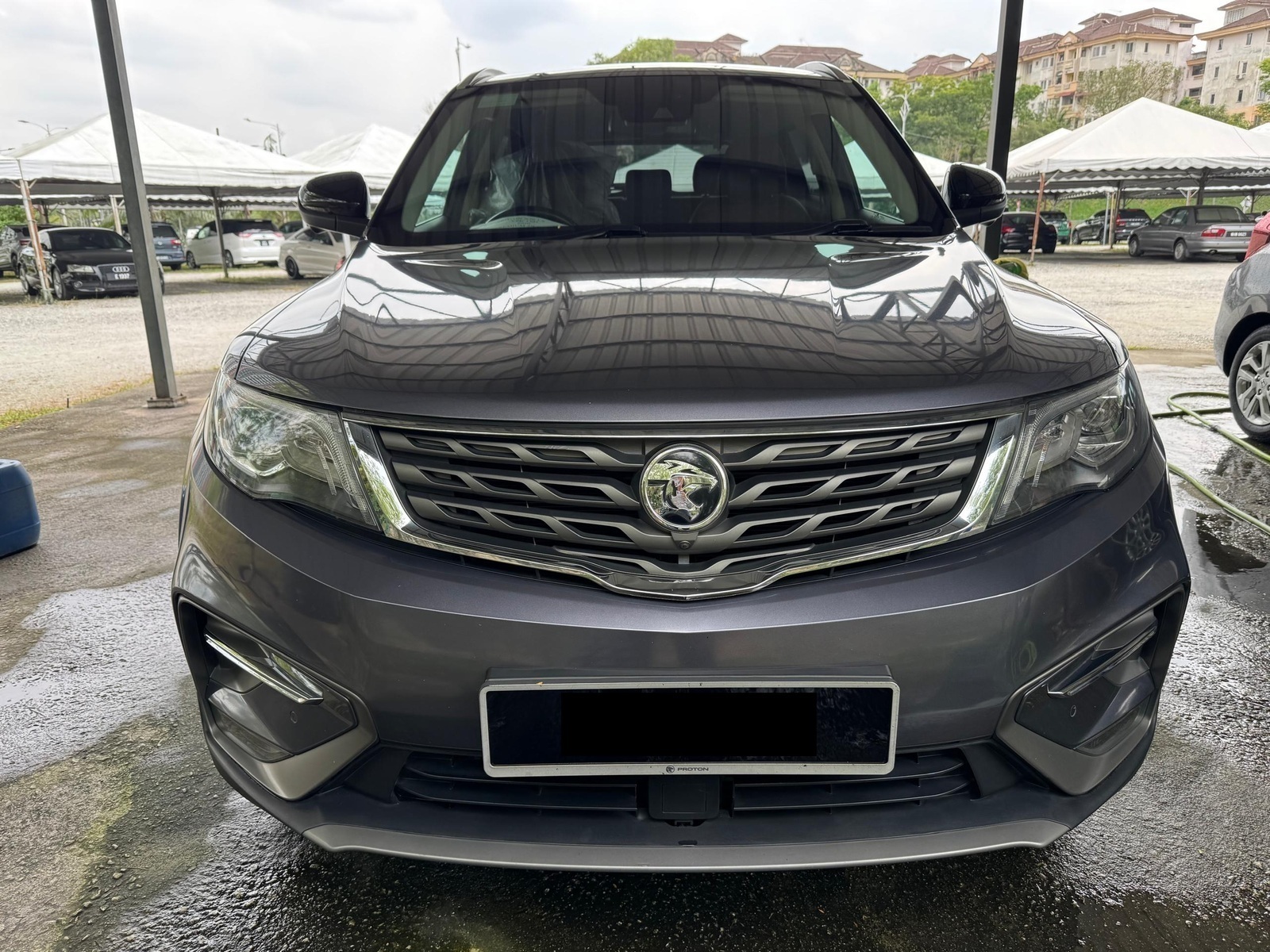 PROTON X70 18 TGDI PREMIUM 2WD