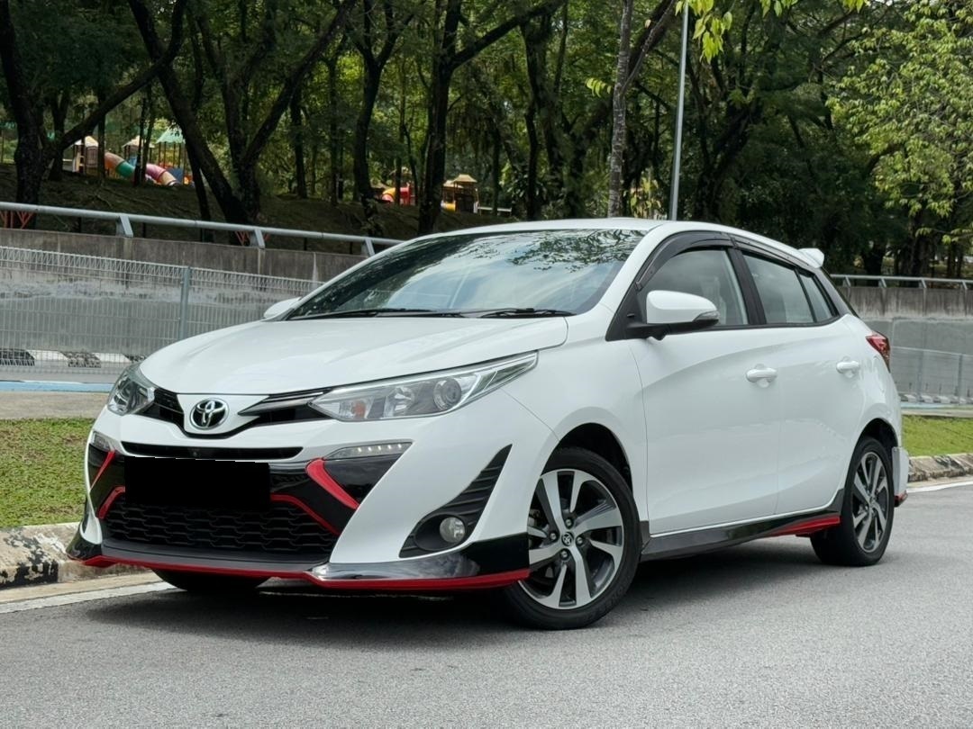 TOYOTA YARIS 1.5 E A/T