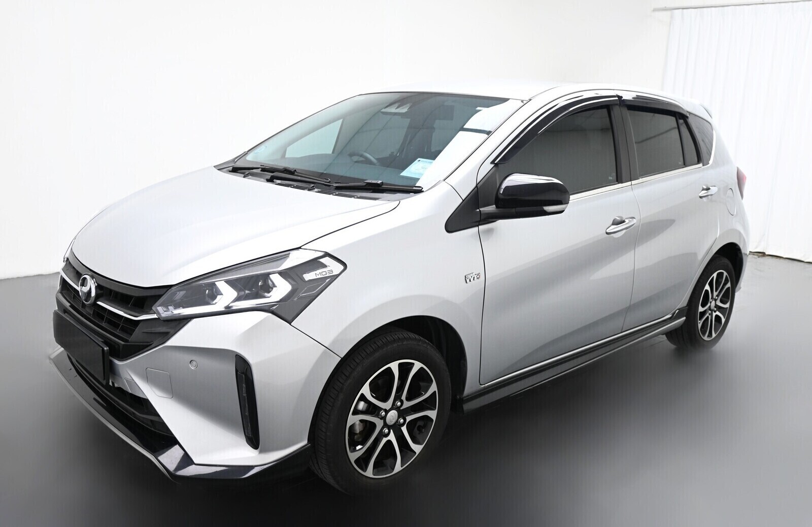 PERODUA MYVI-1500 AV (CVT)