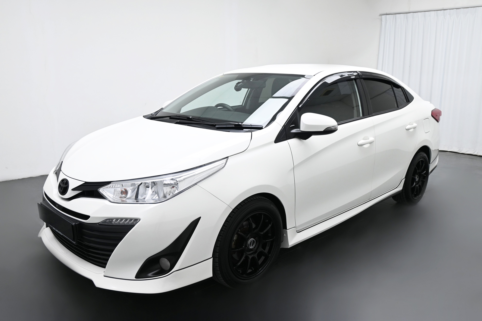 TOYOTA VIOS 1.5E A/T