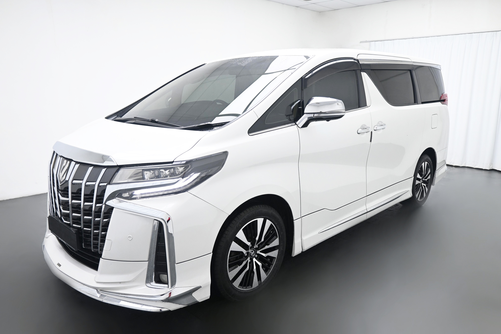 TOYOTA ALPHARD DBA-AGH30W (A)