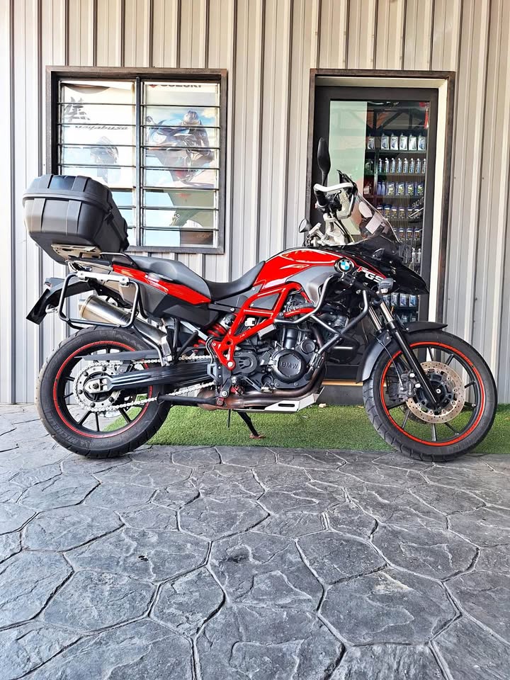 BMW F700GS used