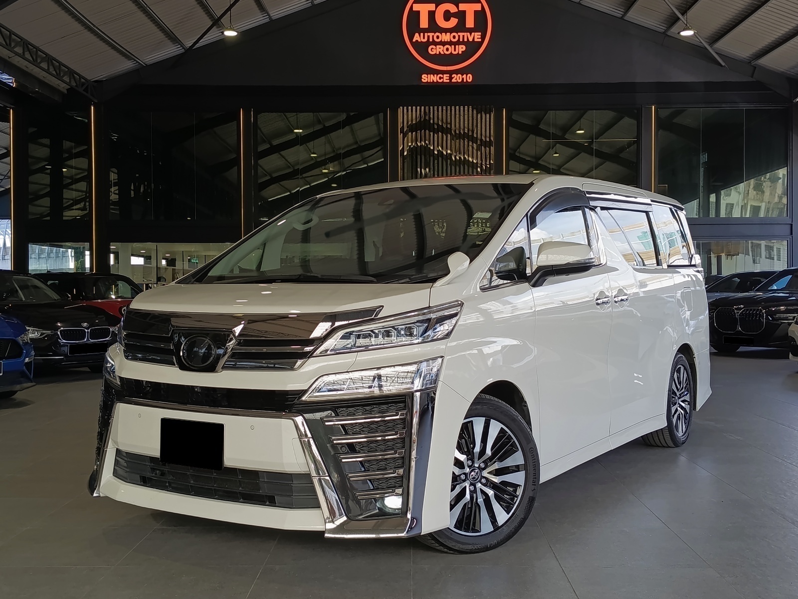 TOYOTA VELLFIRE DBA-AGH30W (A)
