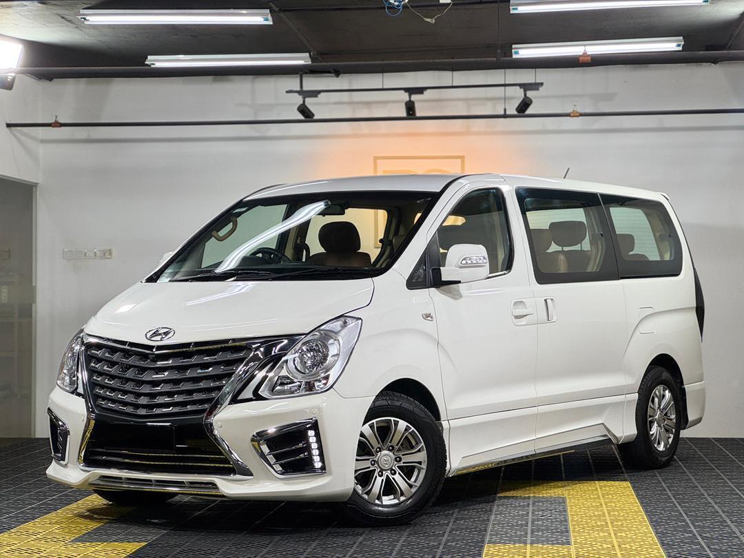 HYUNDAI GRAND STAREX 2.5