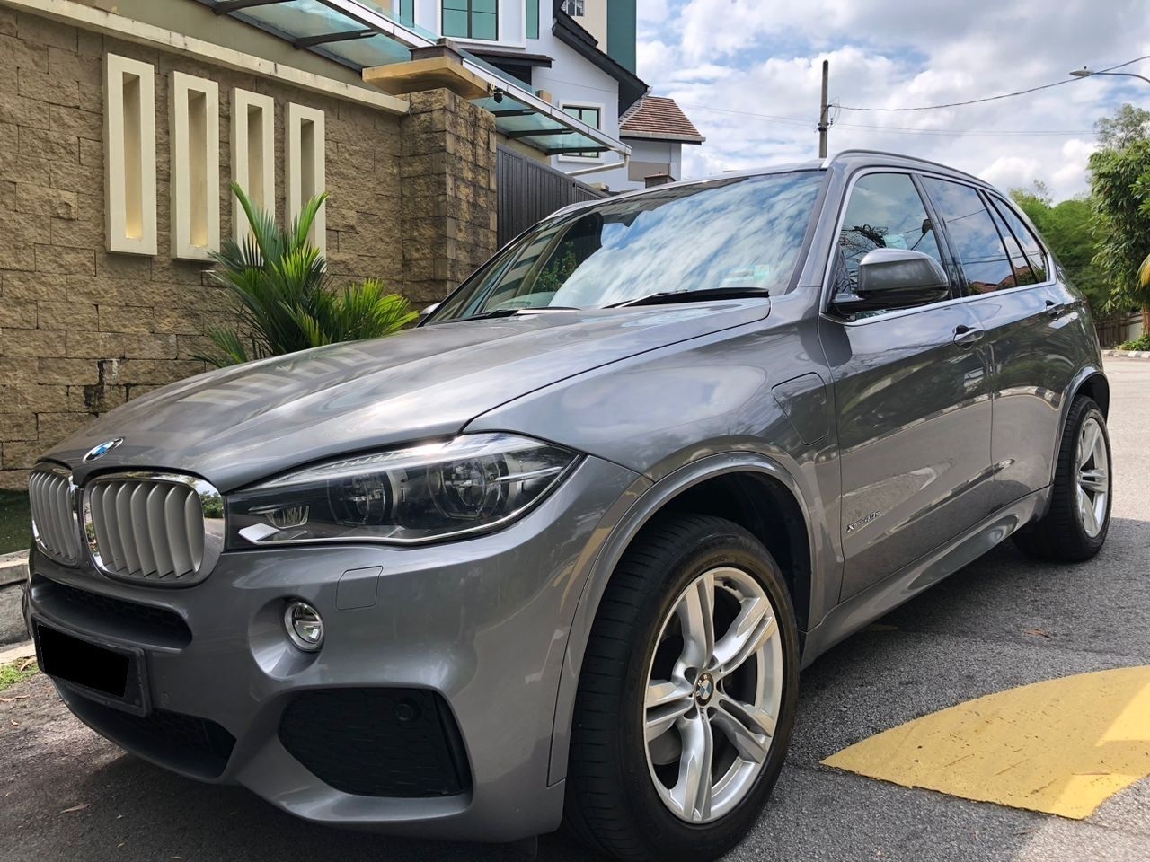 2018 BMW X5 XDRIVE40E