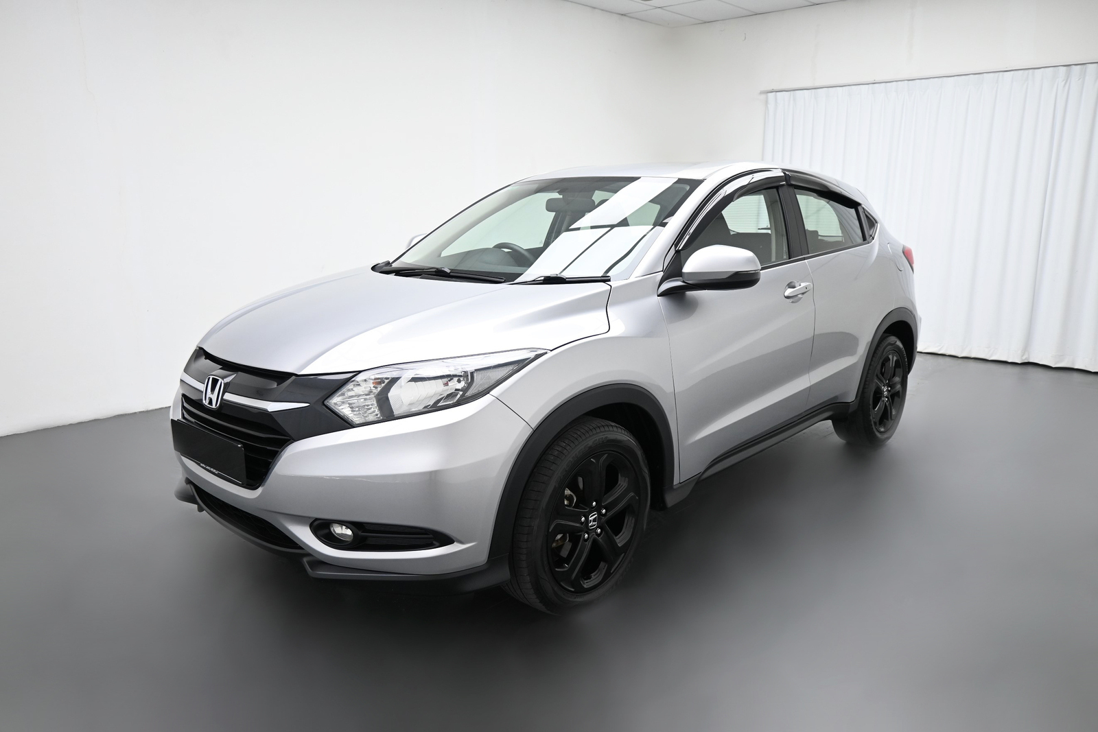 HONDA HR-V 1.8L E