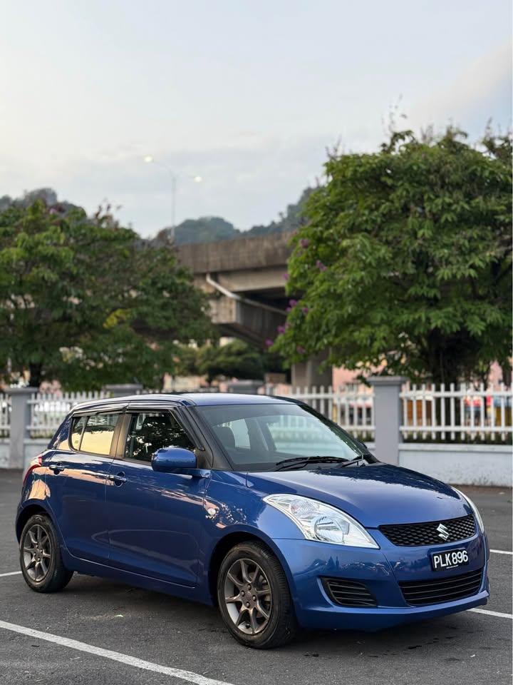 SUZUKI SWIFT 1.4 AUTO 2014
