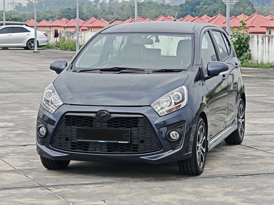 2016 PERODUA AXIA 1.0 AV (A) FULL LOAN / LEATHER SEAT