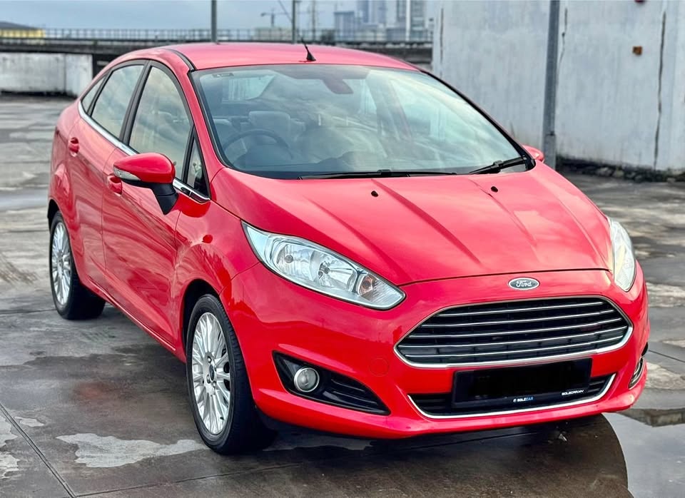 2013 FORD FIESTA TITANIUM SEDAN 1.5 AT  CAR KING/1 OWNER CAR/LOW MILEAGE