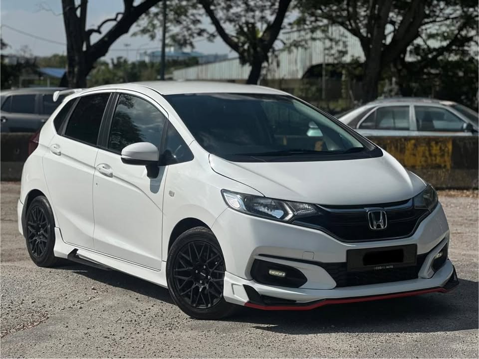 2019 HONDA JAZZ 1.5 E (A) SENANG LULUS / ZERO MUKA / 1 YEAR WARRANTY