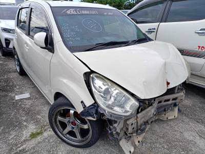Perodua myvi 1.5 se auto