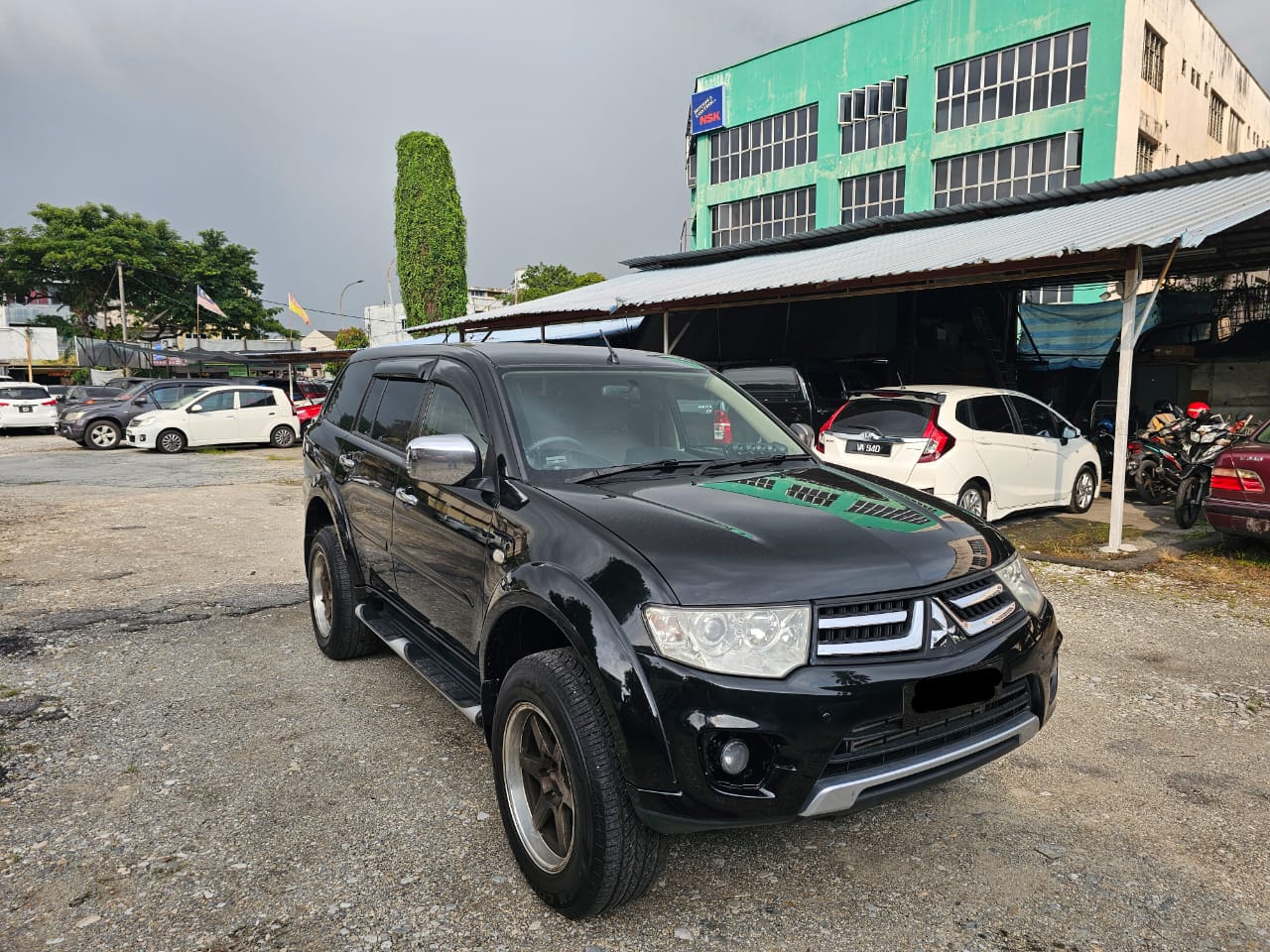 2010 MITSUBISHI PAJERO 2.5 SPORT 4x2 (A)