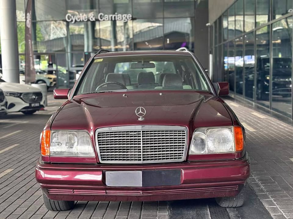 Mercedes Benz W124 / S124 Estate Wagon 300TE 4MATIC 1989