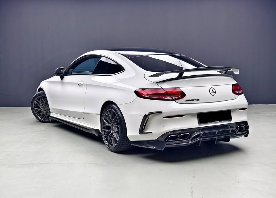 2020 Mercedes-Benz c200 coupe amg