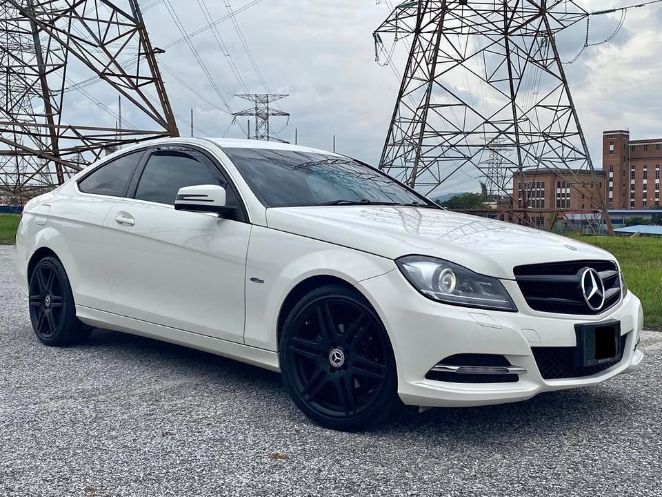 2012 Mercedes-Benz benz c180 cgi coupe 1.8 (a)