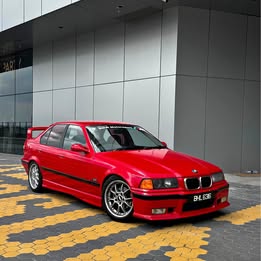 FOR SALE: TOYOTA ESTIMA ACR30