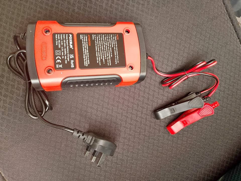 Bateri Charger Motocycle/Car