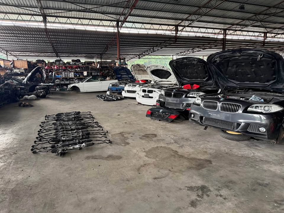 BMW MERCEDES USED PARTS
