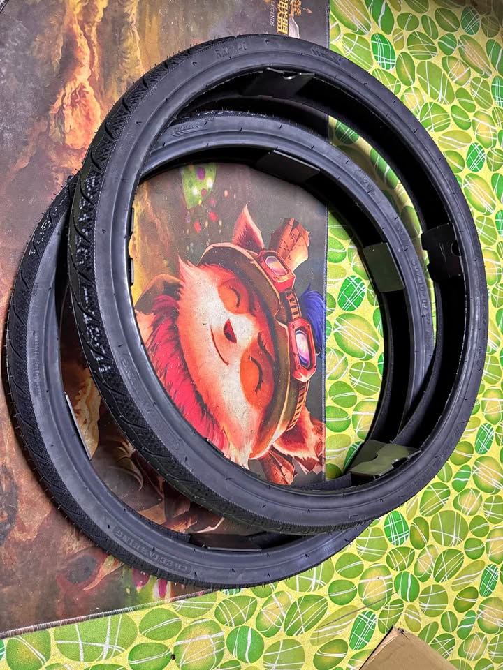 Tayar saiz 60/80 baru lagi tak pernah guna