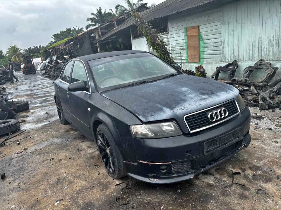 Audi A4 car spare parts